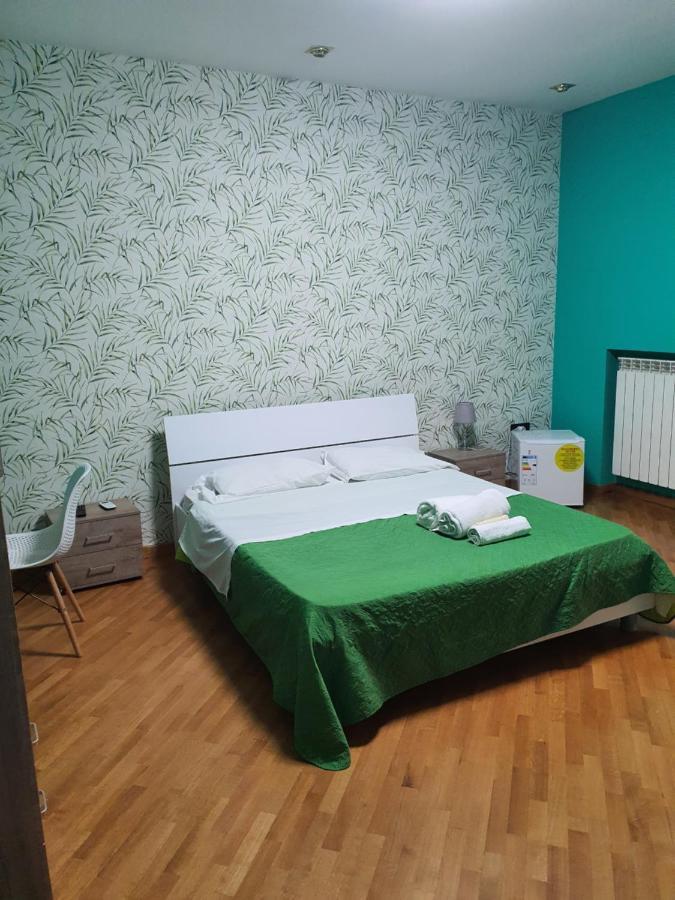 Bed and Breakfast B B Desy Caserta Exterior foto